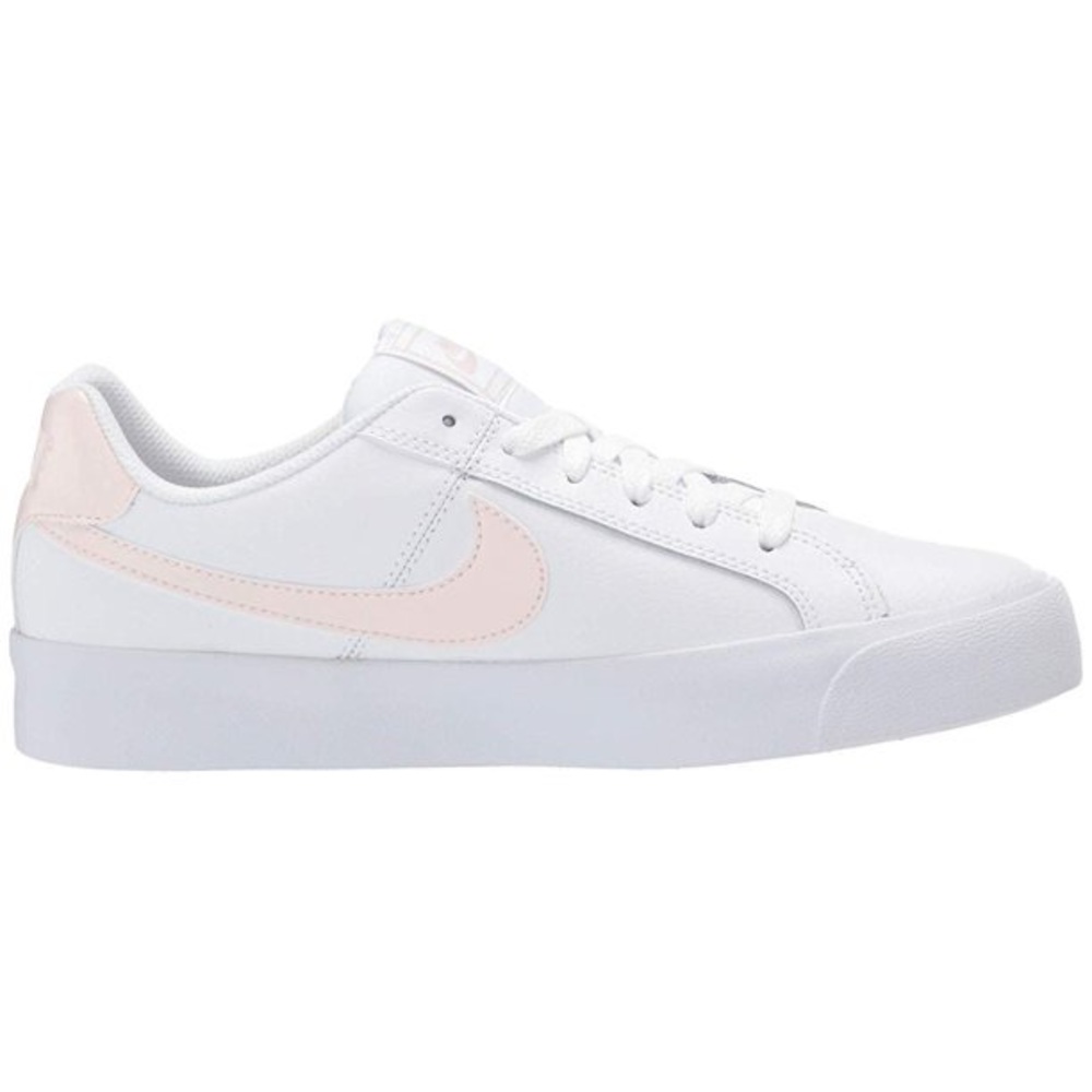 Nike Court Royale Sneakers